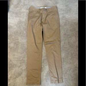 Men’s Lacoste slim fit 33Wx34L chino dress pants